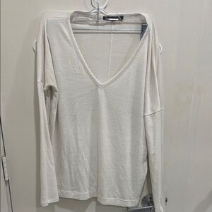 Rag and bone Elegant Cream V-Neck Women's Top